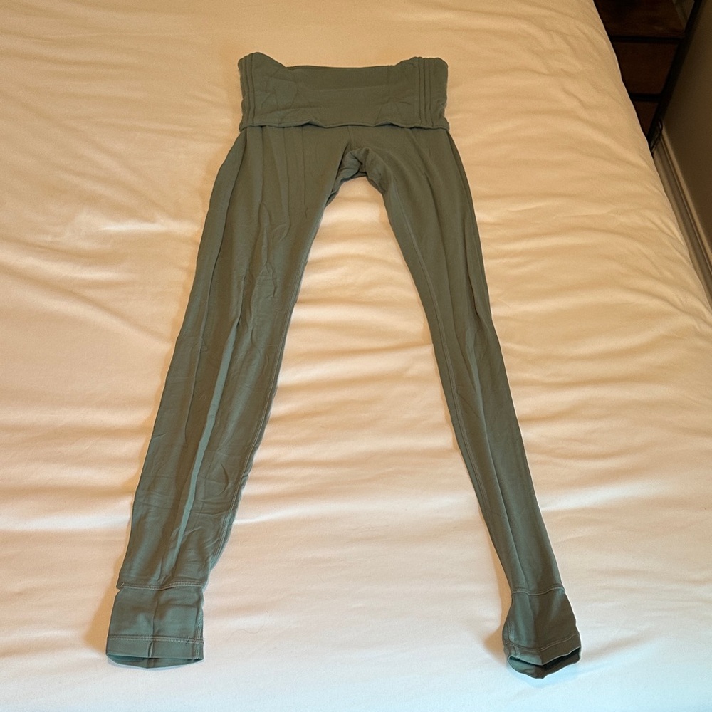 Women Green High waisted Leggings with adjustable drawstrings